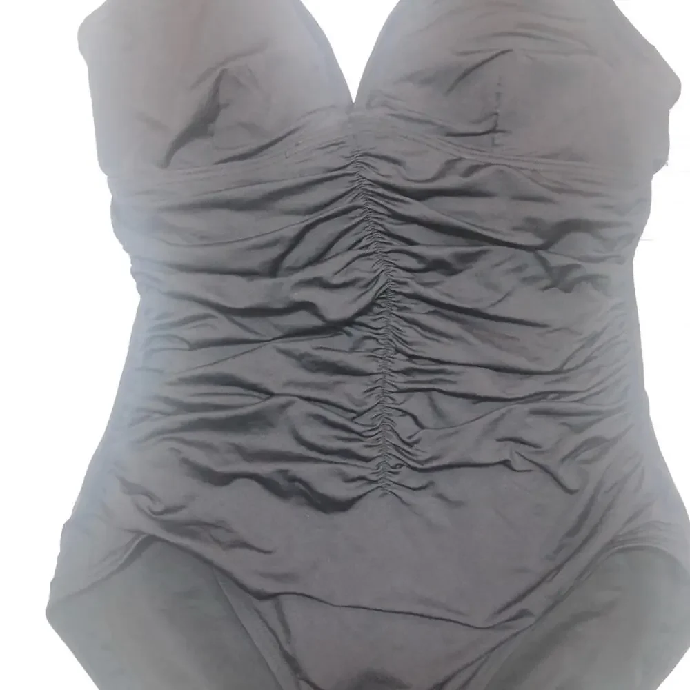 Coco Reef Black shirred v neck one piece swimsuit - Picture 4 of 7